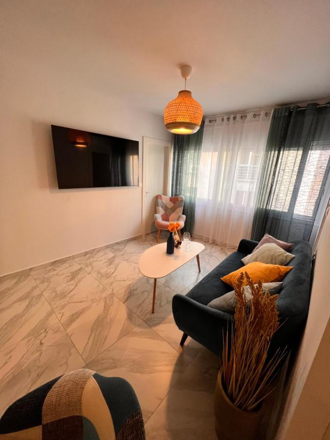 Casa De Tres Hermanos In The Heart Of Athens Luaran gambar